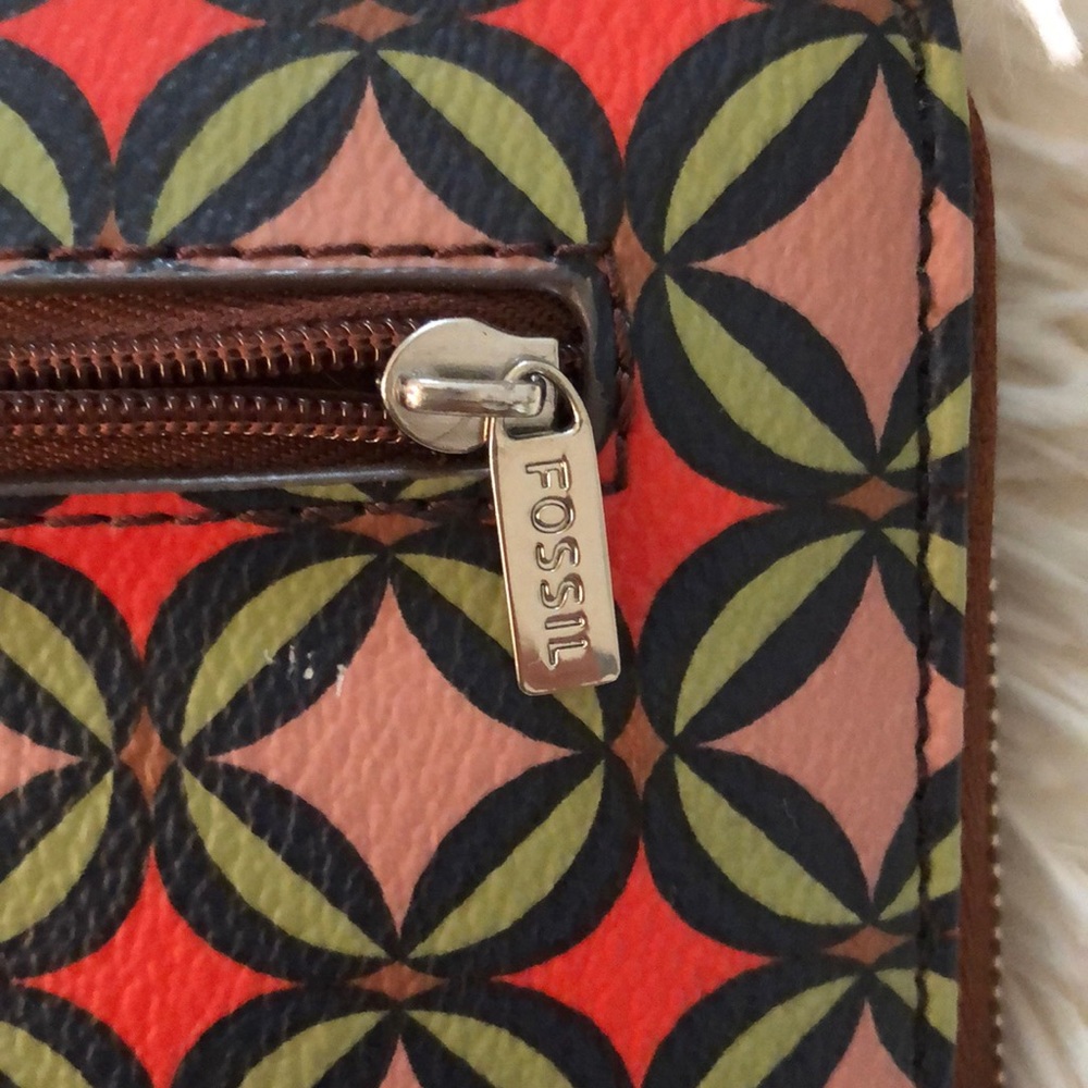 Nwot Fossil Wallet Patterned And Brown Leather - image 5